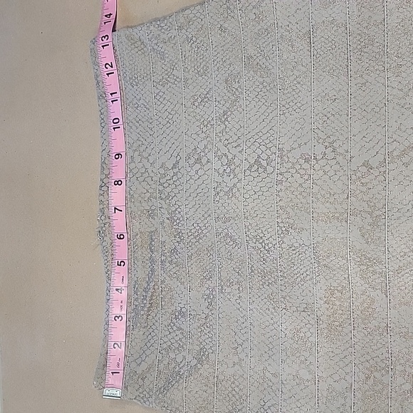 Express Size 2 Taupe with Gold Reptile / Snake Print Bodycon Bandage Mini Skirt - Picture 3 of 9